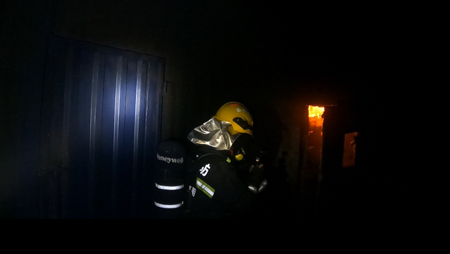 火灾被困如何逃生？记住这十六字诀→