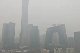 傍晚沙尘来袭！北京市教委提醒学校暂停露天活动图片