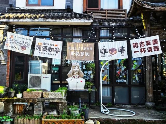 向云端，17分钟，这条云端索道全攻略来啦！