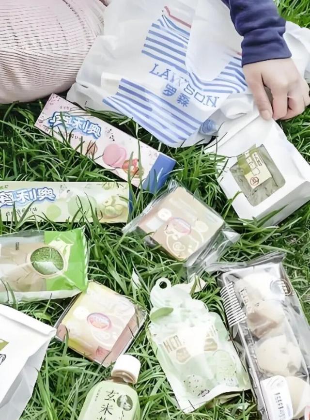 松山湖首家罗森来啦！开业3天狂撒福利，冲就对了