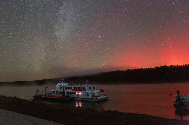 极光：宇宙的浪漫馈赠丨大美中国