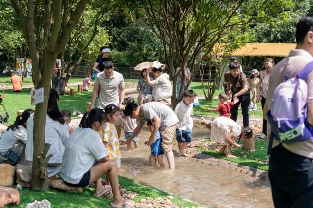 双节同庆 乐享三水丨篝火派对、抓泥鳅、动物表演…假期来三水遛娃好欢乐