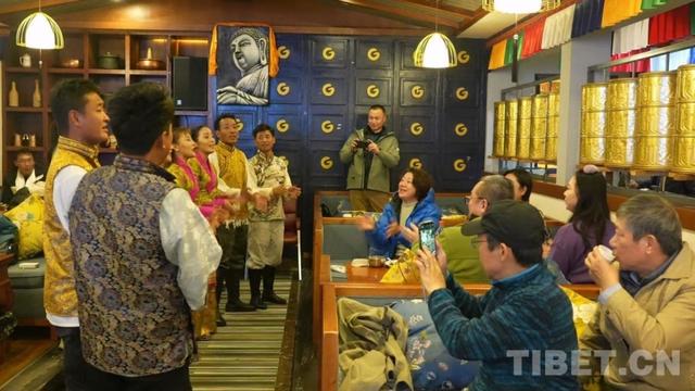 沪藏携手共推西藏冬季旅游 上海援藏包机畅游亚东