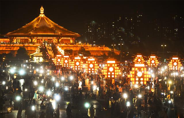 隋唐遗址夜经济火爆 点亮洛阳暑期文旅消费