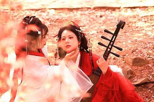 南京中山植物园红枫美到窒息