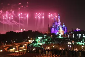 周末的上海被韩国人挤“爆”了图片