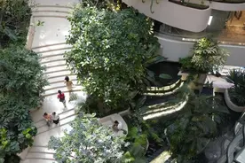 西安：逛商场 享清凉图片