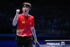乒乓球世界杯 | 国乒男单折损两将 王楚钦一局未失晋级16强图片