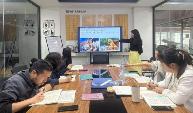 讲好丽江好故事！2025第六届全国导游大赛云南省选拔赛丽江参赛选手脱颖而出