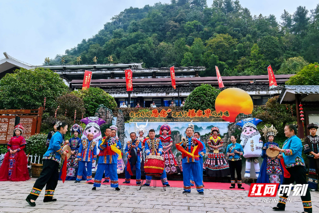 用心用情服务游客 张家界国庆中秋假期交出“暖心”答卷
