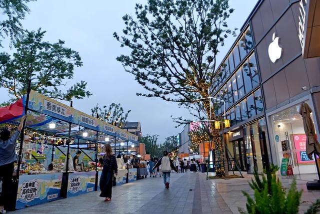 淮南：夜炫春申里