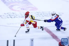 冰球｜女子世锦赛：中国队不敌斯洛伐克队图片