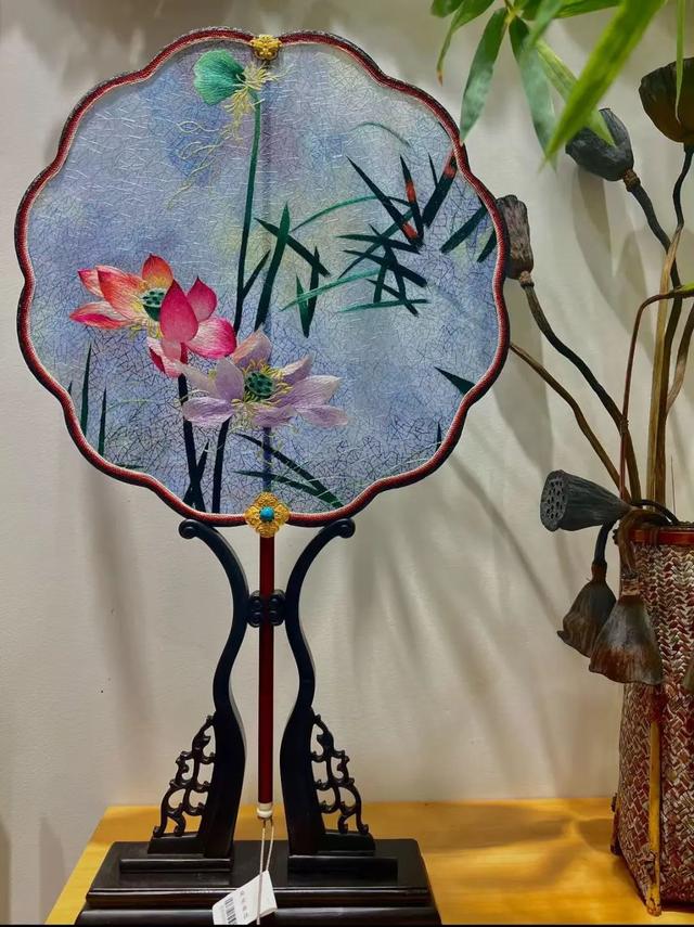 全城集“荷”，把荷风带回家 ！