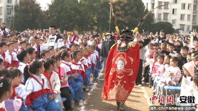 歙县文化旅游体育局：深化文化惠民体育惠民 点亮百姓美好生活