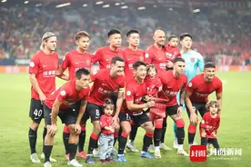 成都蓉城主场4:0大胜深圳队 帕拉西奥斯梅开二度图片