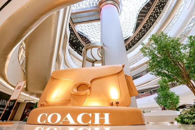 周末去“湾里”，可劲逛首店~