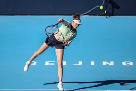 （体育）网球——中网：穆霍娃晋级女单八强图片