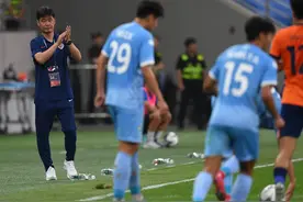 （体育）足球——足协杯：青岛海牛胜广西恒宸图片