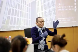 潮评丨患癌教授的达观，教的是知识，也是人生图片