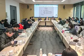 文学教育工作坊|人文视阈下，语文教育的困境与出路图片