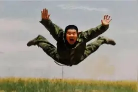 致敬八一 | 从军营到法院 初心不改 赤诚依旧图片