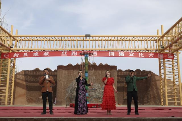 “最美的风景就在家门口”！新民晚报“海派文化大篷车”驶入泽普乡村