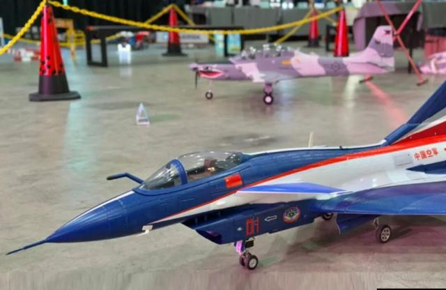 模玩党集结号！第三届哈灵模玩节打卡指南来了，还有免费门票送→