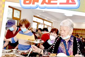 共话家乡美 | “一老一小” 都是宝图片