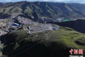 中国海拔最高750千伏超高压变电站投运图片