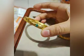 调查！哪吒乾坤圈手镯点燃水贝黄金市场，水贝商户：有顾客一次性下了16单，消息回到手抽筋图片