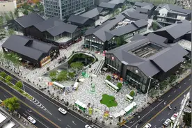 五一探首店③|正对归元禅寺山门，来武汉远洋里品尝意大利进口冰淇淋图片