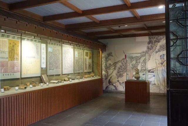 重阳暖孝亲，文脉润金陵——携父母同游南京夫子庙