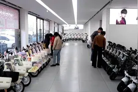 济南市莱芜区：“小电驴”以旧换新 电动车市场掀起换新热潮图片