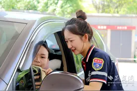 中国石化湖北石油1900座加油站全面上线“数电发票”图片