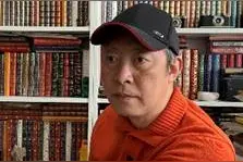 专访杨小洲：收藏旧书，也是收藏已经过去的一个时代图片
