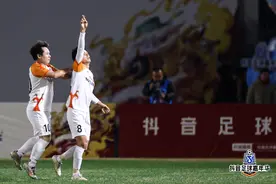 抖音足球嘉年华佛山站落幕，1050万网友共赴热血足球夜图片