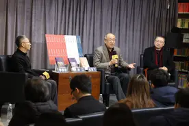 对谈｜《记忆之场》：历史是如何投射在当下的图片