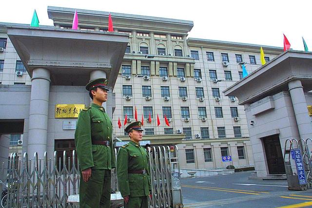 担当映初心 七秩续军魂：深情礼赞《解放军报》创刊70周年