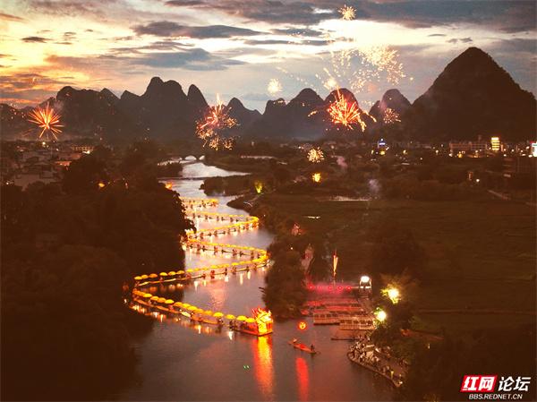 遇龙河“金龙巡游”：带你沉浸式感受桂林山水夜宴
