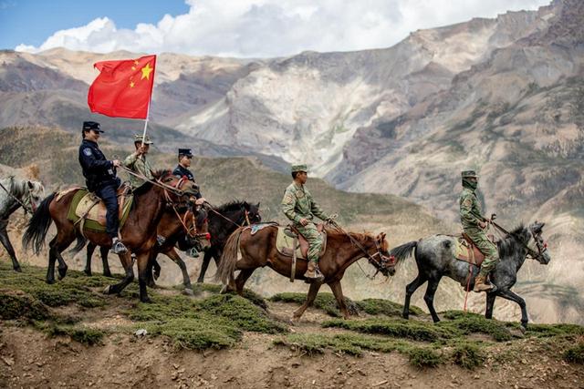 在离天空最近的地方守望