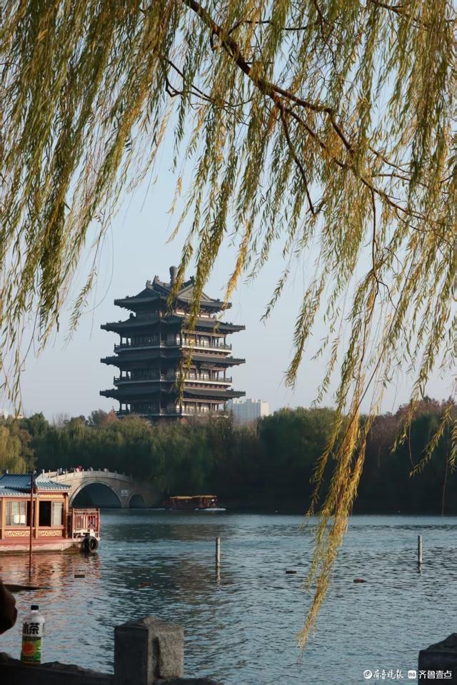 初冬时节，明湖美景