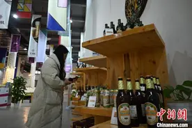（经济观察）老挝啤酒销中国 与多产业融合趋势明显图片