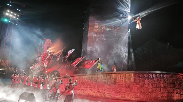 穿越千年夜 大蜀道不夜三国城开城迎客