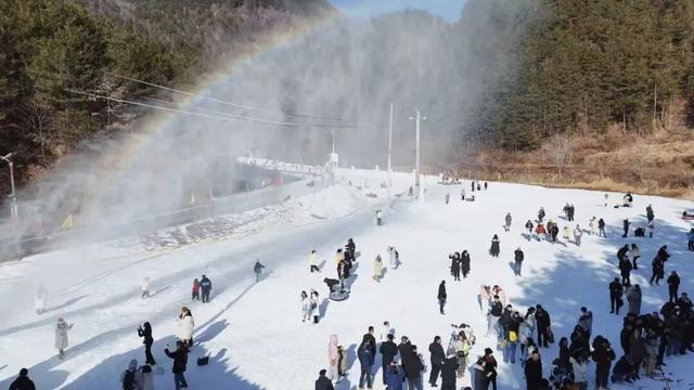 商洛冰雪亮相央视