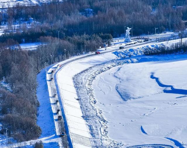 2025年“中国最冷小镇·呼中兴安之巅森林冰雪穿越季”活动侧记