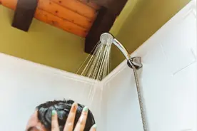 为啥洗澡时总是文思泉涌，原来是因为……图片