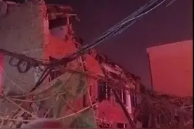 吉林市一机关办公楼倒塌，此前刚公示维修施工合同，知情人：系闲置办公楼，公安已介入图片