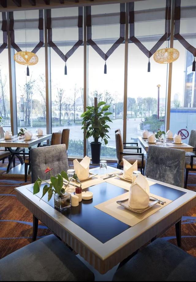 六盘水贵州饭店：19℃“凉都”引客来