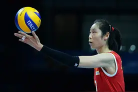 【排球】朱婷宣布正式回归中国女排 专心训练比赛不接任何商业代言图片