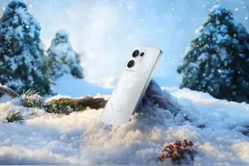 OPPO Reno13 系列宣布推出全新配色“心动白”图片